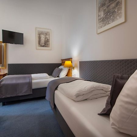 Hotel Prague Season Three Stars Extérieur photo