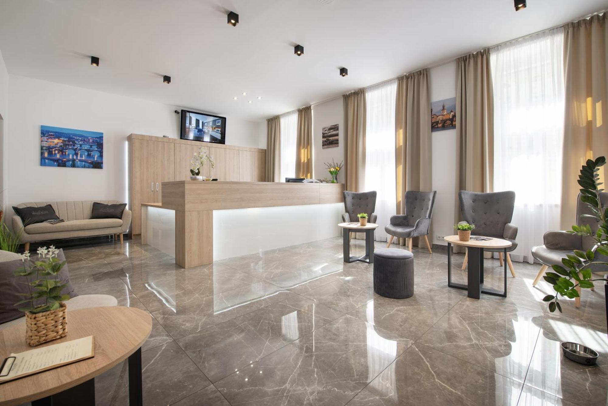 Hotel Prague Season Three Stars Extérieur photo
